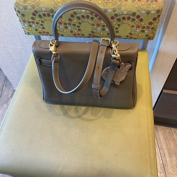 This is Hermes Kelly bag size 28 ReTourne this is exact copy version - Picture 4 of 4